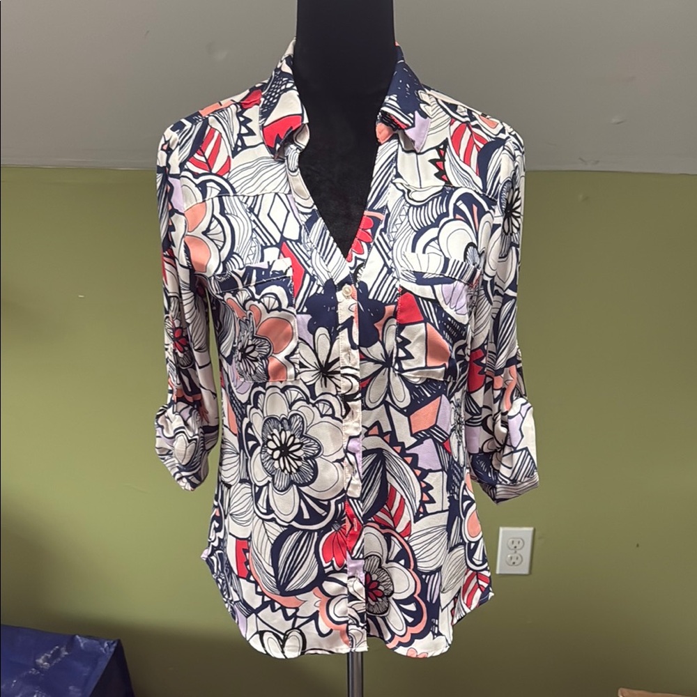Express Black and White 3/4 Sleeve Notched Collar Blouse